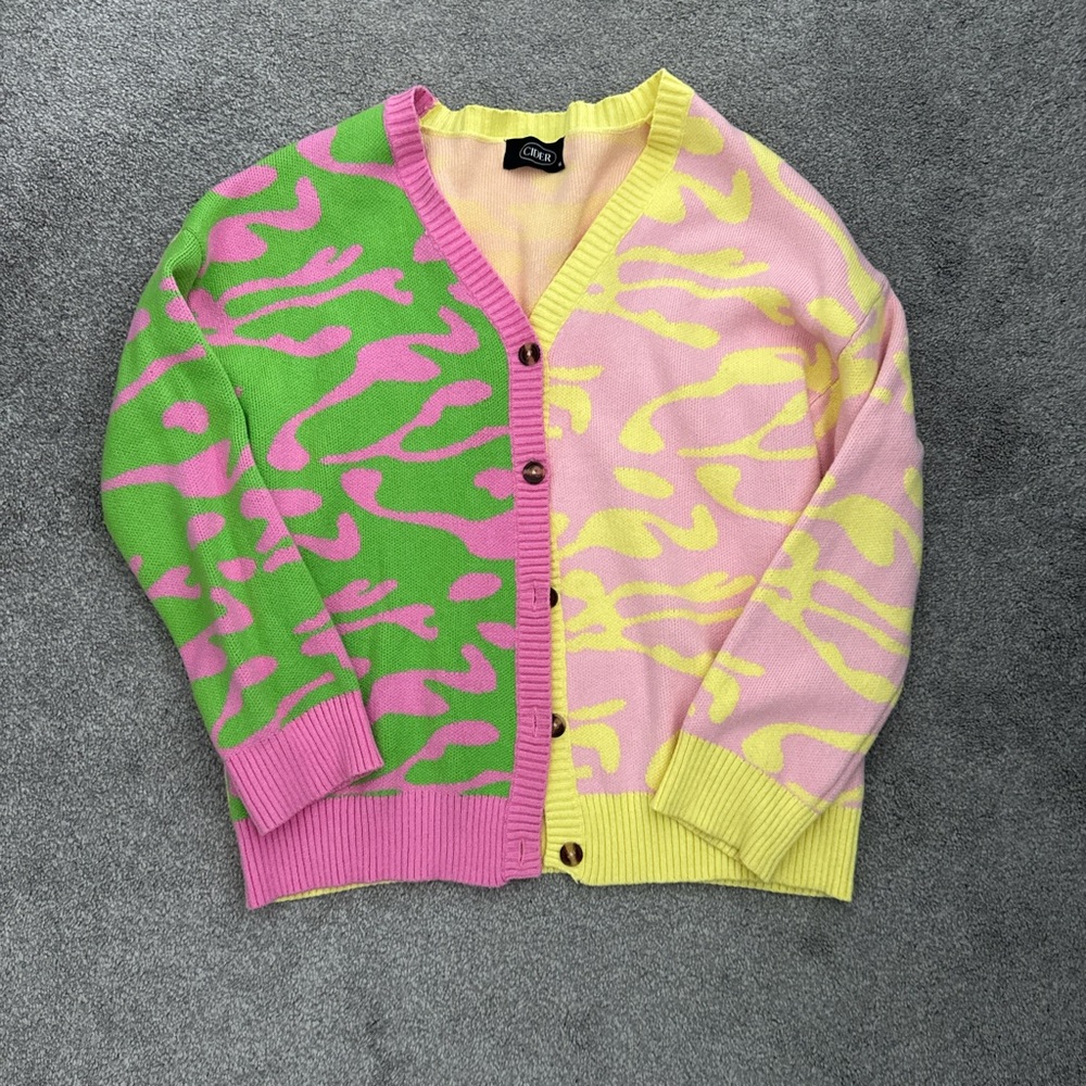 Adorable Cider multicolor cardigan!
